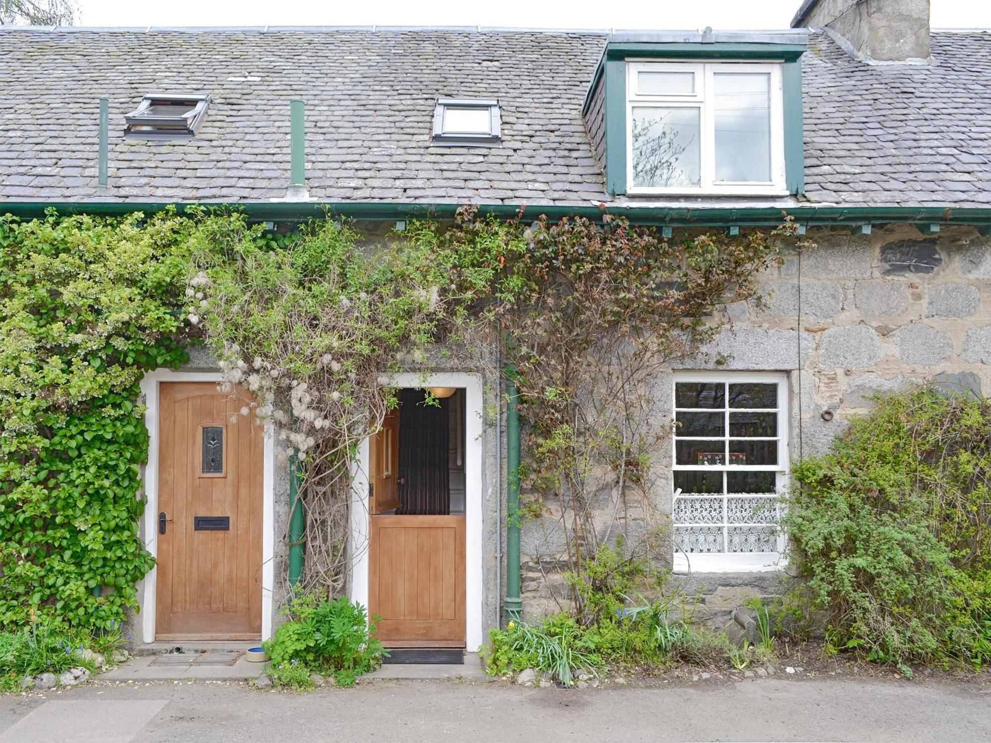 Larch Cottage Balnald Exterior photo